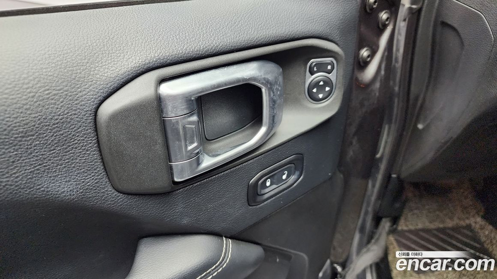 Jeep Wrangler (JL) 2.0 Overland 4 двери (09.2019)