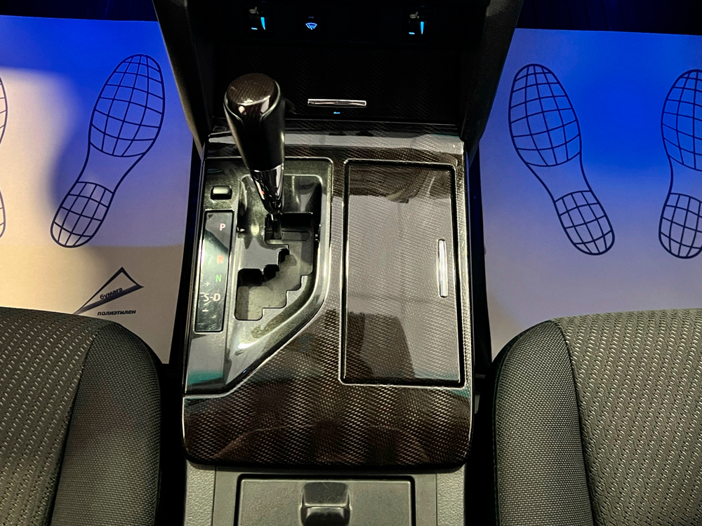 Toyota Camry, 2015 год