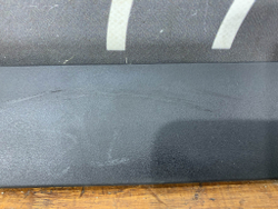 Накладка двери передней правой Hyundai Creta 2 (SU2) 21-нв Б/У Оригинал 87722BW000