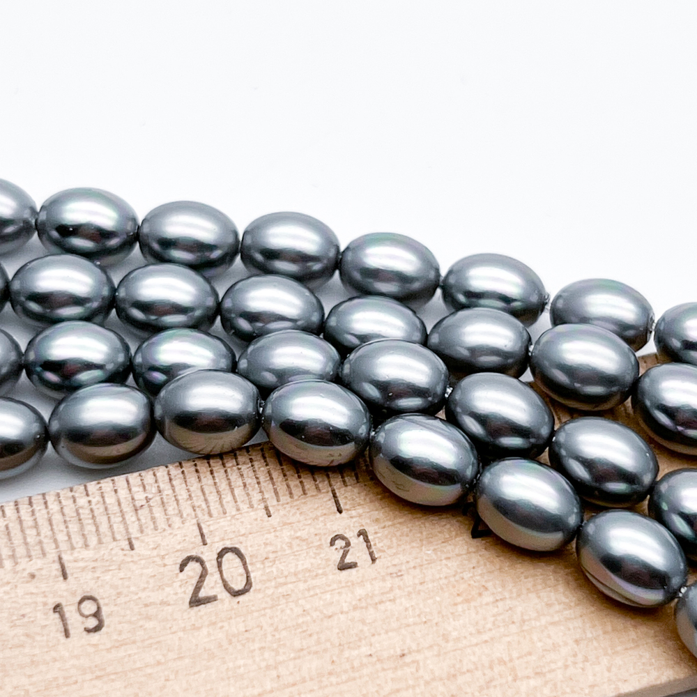 "Майорка" рис, цвет серый, размер около 8*6 мм, цена за 24-25 шт (1/2 нити)