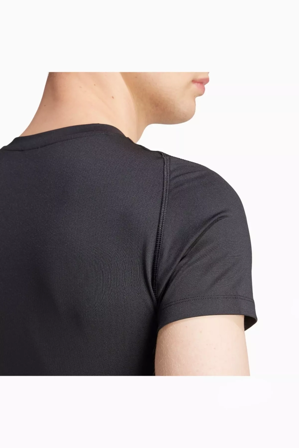 Термофутболка adidas Techfit SS