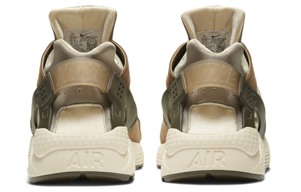 Air huarache le on sale