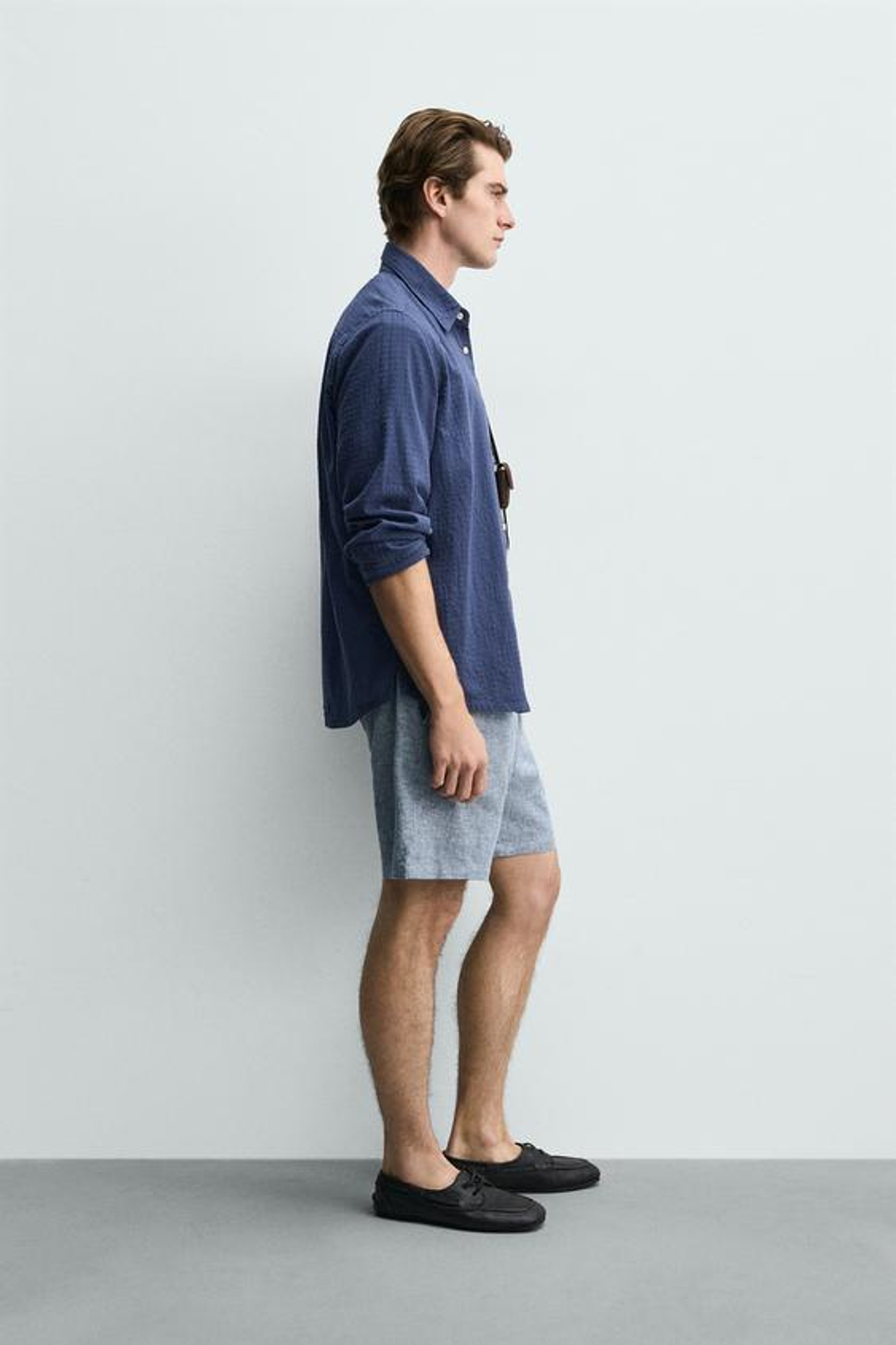 ZARA ШОРТЫ REGULAR FIT ИЗ РЕЛЬЕФНОЙ ТКАНИ, СИНИЙ/БЕЛЫЙ
