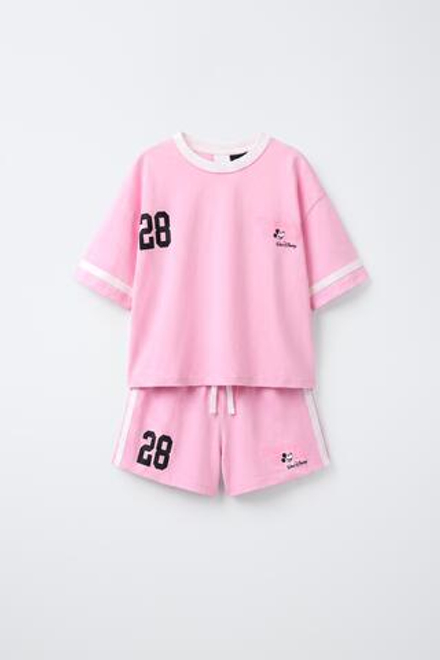 ZARA КОМПЛЕКТ ИЗ ФУТБОЛКИ И БЕРМУДОВ MINNIE MOUSE © DISNEY, РОЗОВЫЙ