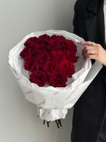 Букет из красной розы ХЕРТС 15 шт