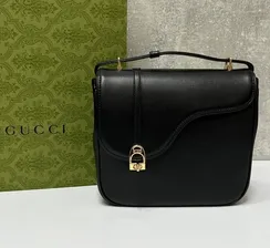 Кожаная сумка через плечо Gucci черный