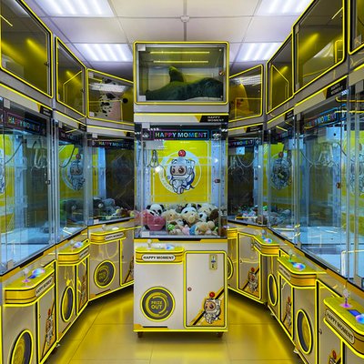 Призовой автомат кран-машина с витриной «Happy moment»