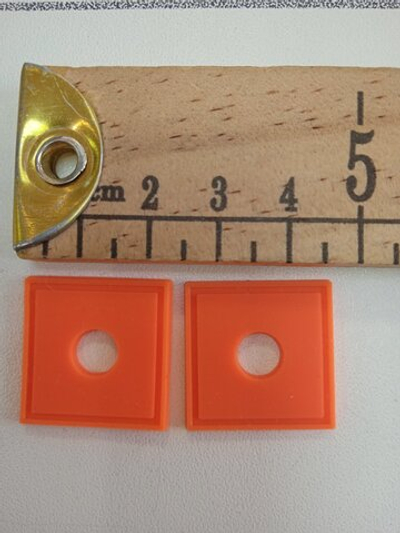 Нашивки под шнур (силикон 2х2). Цвет- Оранжевая собачка