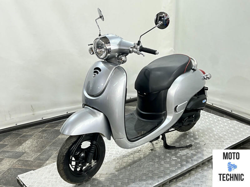 Скутер Honda Giorno PGM-FI AF70 (2012г.в.)