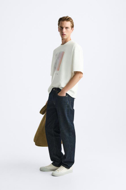 ZARA ФУТБОЛКА С ПРИНТОМ В ВИДЕ БРЫЗГ КРАСКИ, БЕЛЫЙ