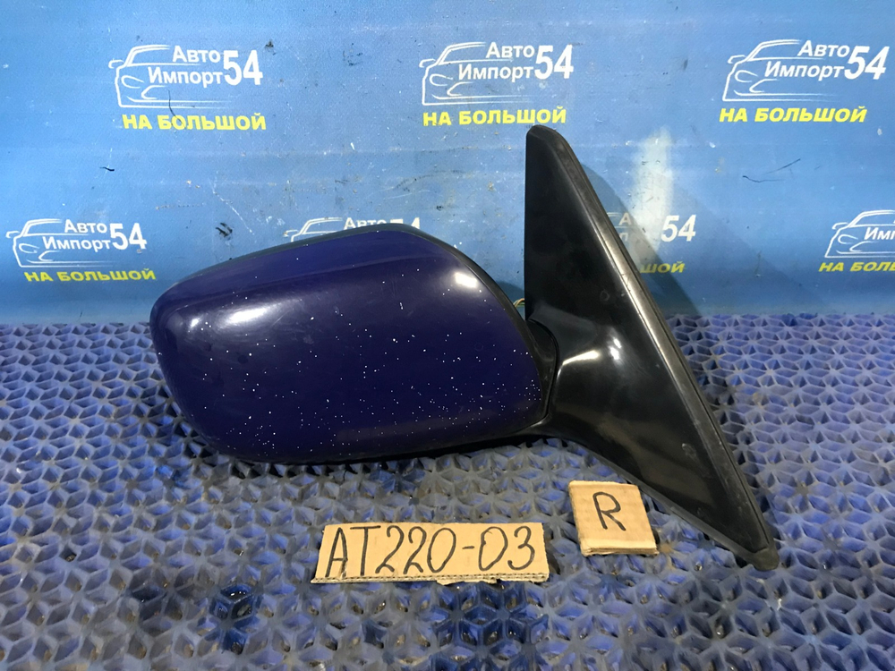 Зеркало правое TOYOTA AVENSIS 1999