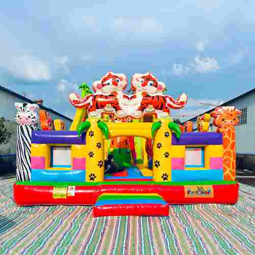 Коммерческий надувной батут «Тигриная страна 3», 10*6*5,5 м