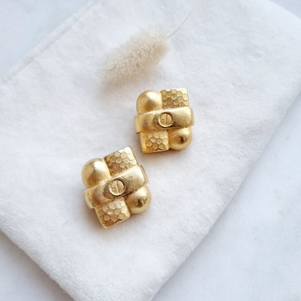 Клипсы матовые