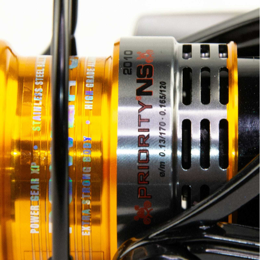 Катушка безынерционная Stinger Priority NS 2010 (2000, 6+1BB, мет. шпуля)