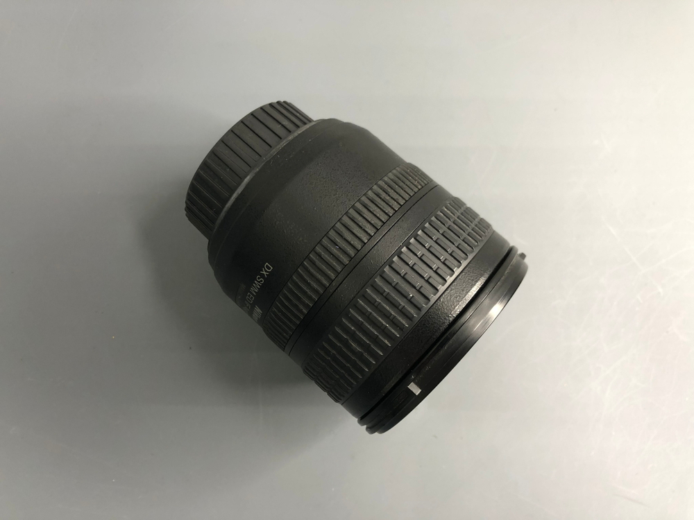Nikon 18-70mm 3.5-4.5G