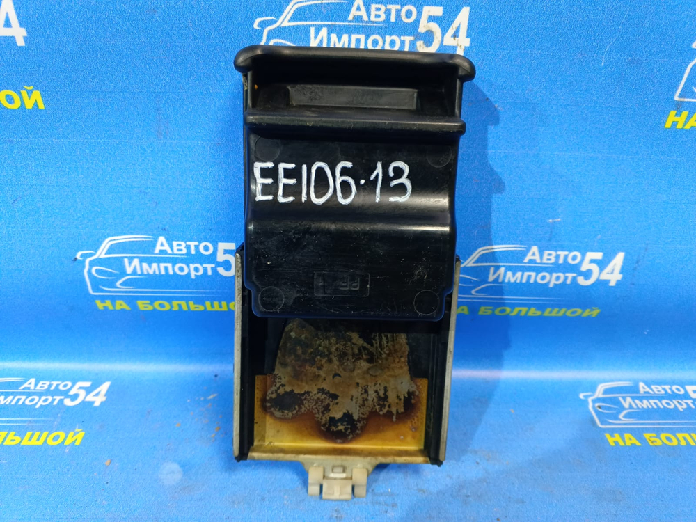 Пепельница TOYOTA COROLLA 1993