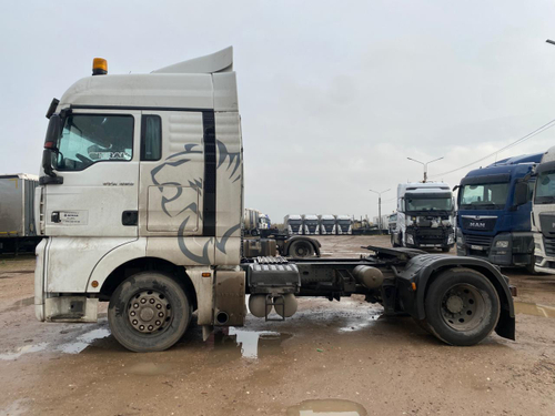SITRAK C7H 4x2 Седельный тягач ZZ4186V391HE (Дизельный, 12,4 л, 480 л.с., МТ)