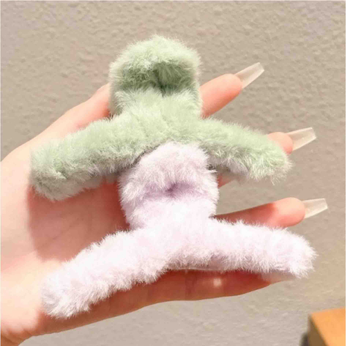 Заколка-краб плюшевая