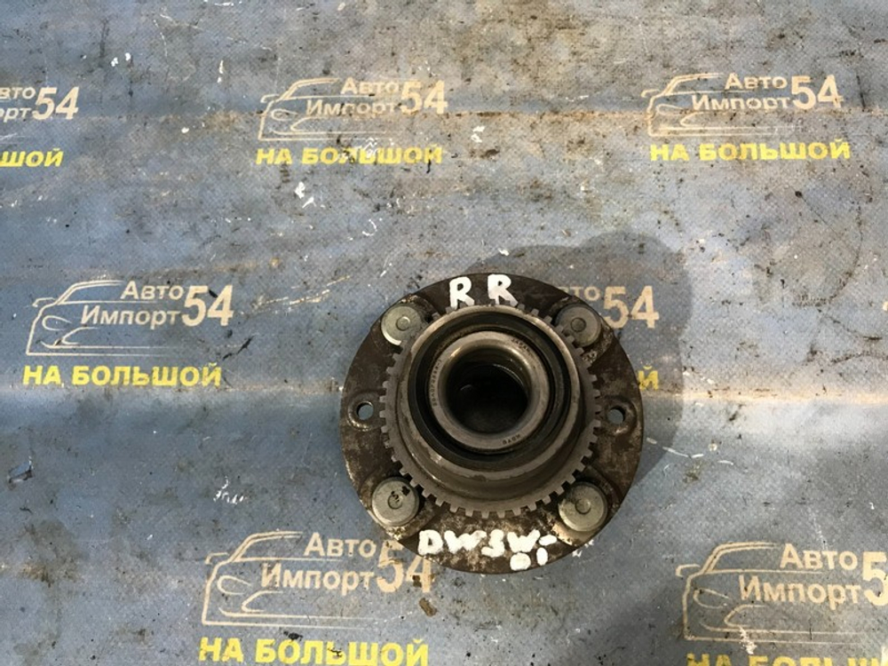 Ступица задняя правая MAZDA DEMIO 2001