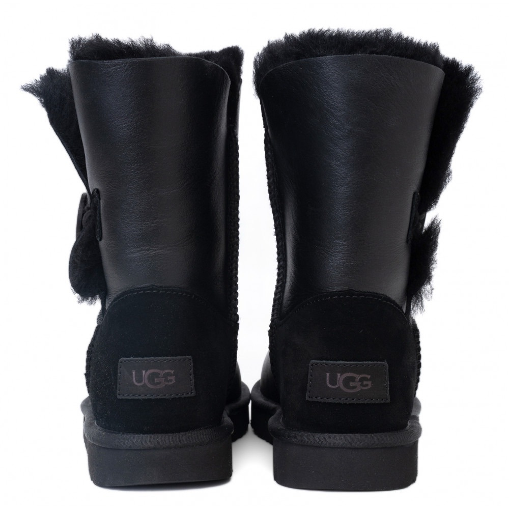 UGG Bailey Button II Metallic Black