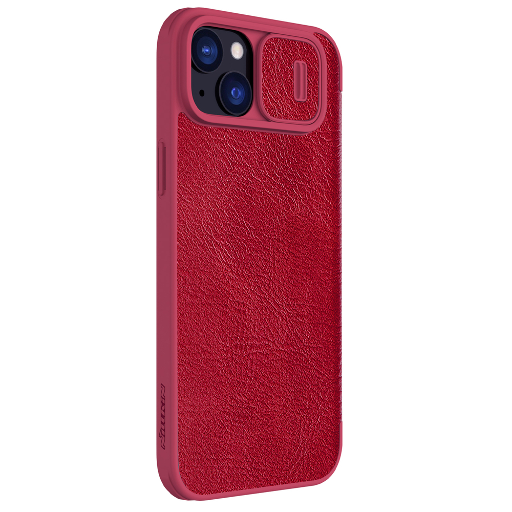 Кожаный чехол книжка красного цвета от Nillkin для смартфона iPhone 15, серия Qin Pro Leather с защитной шторкой для камеры