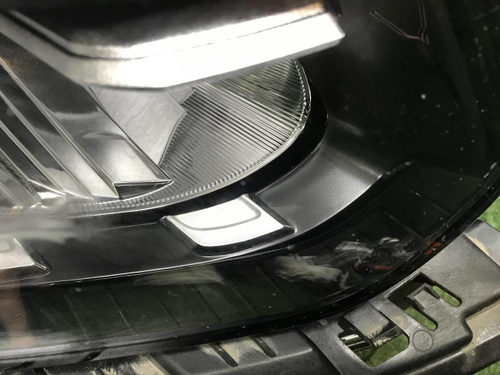 Фара правая Geely Tugella (2019-2024) LED