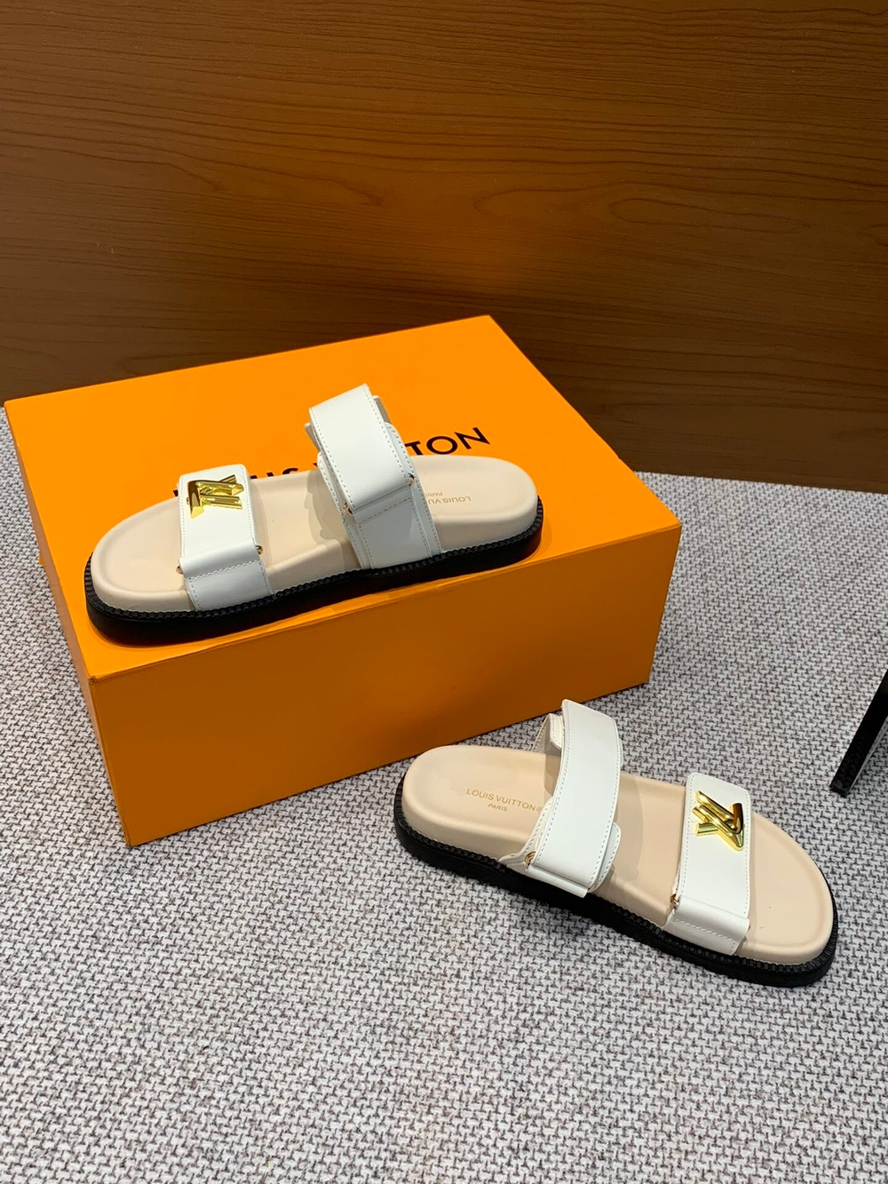 Louis Vuitton Bom Dia Flat Comfort Mule