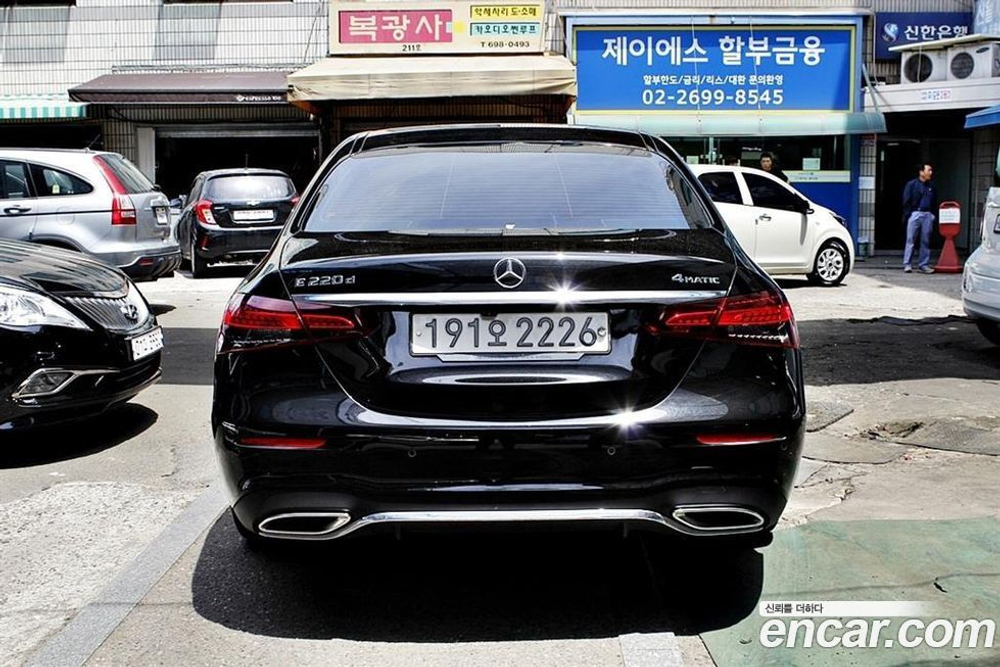 Mercedes-Benz E-Class W213 E220d 4MATIC AMG Line (12.2020)