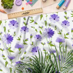 Ткань сатин васильки и сочная листва на бежевом фоне