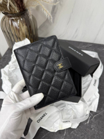 Обложка Chanel