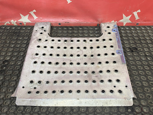 Трап (дефект) на раму за кабиной 2020г