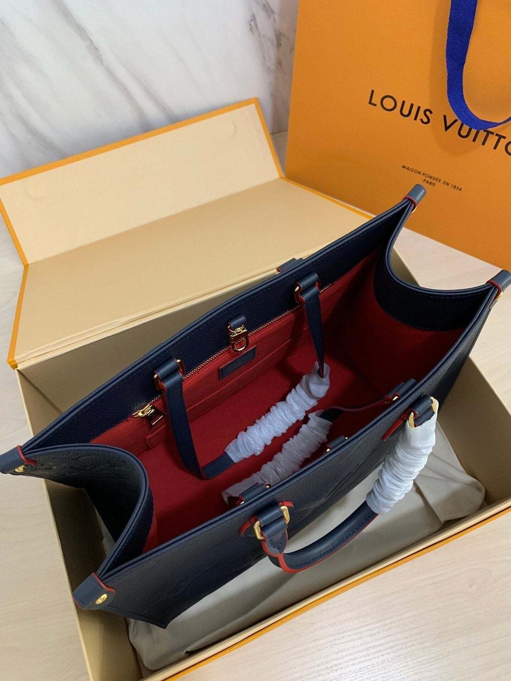 Louis Vuitton Onthego MM