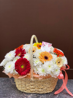 Букет 8 Марта М-28