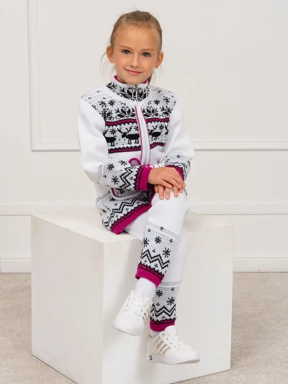 Кардиган вязаный на молнии для девочки