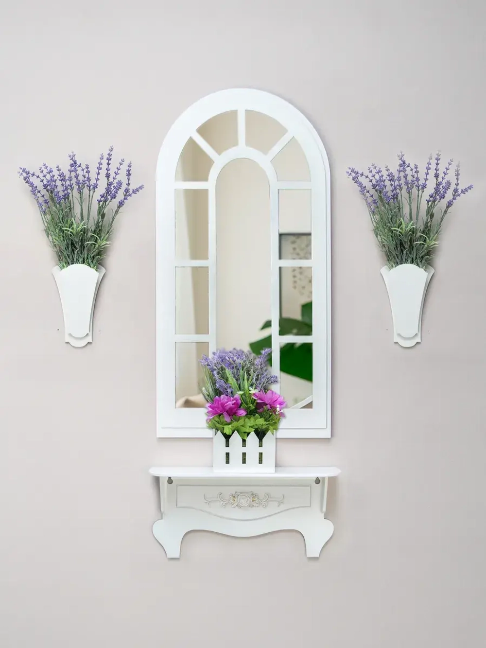 Зеркало настенное для прихожей 66*34 см