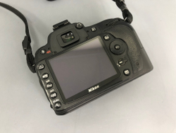 Nikon D90 (Не делает фото, ошибка EM) 36.200 кадров