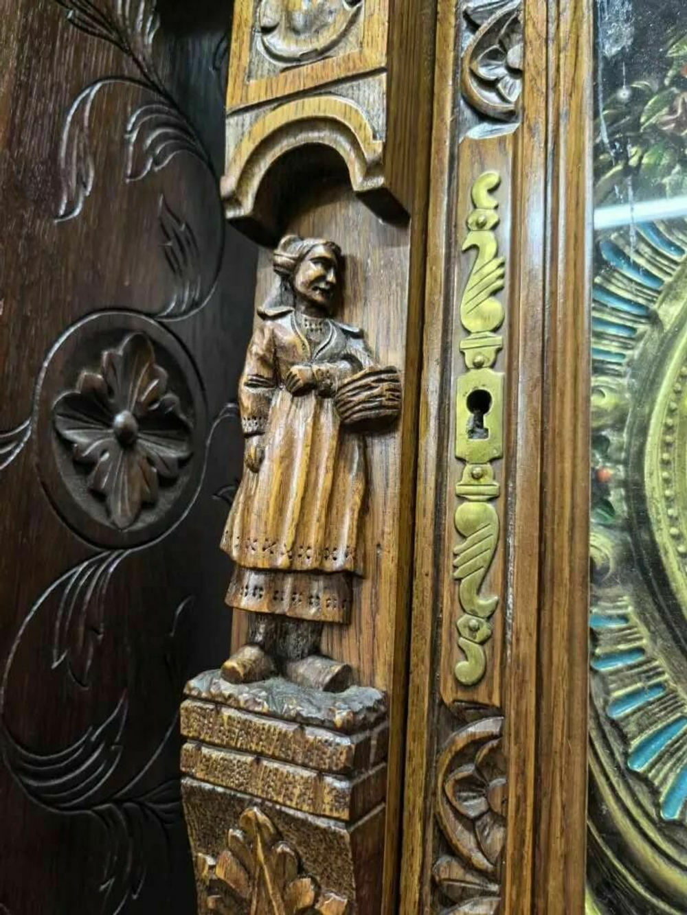 Старинные напольные часы бретонь
