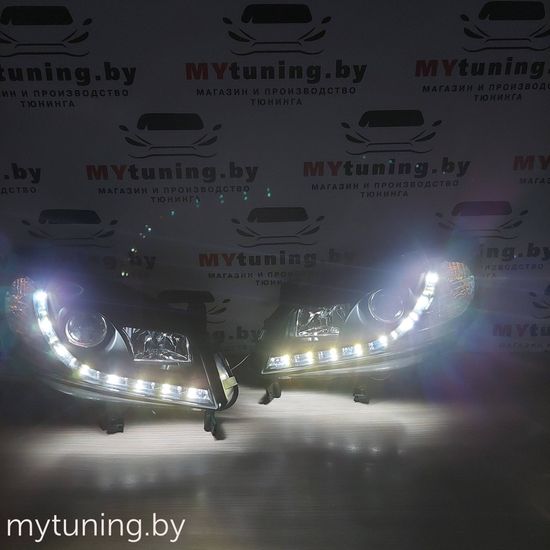 Передние фары daylight black для Opel Zafira A