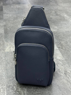 Нагрудная сумка-слинг Louis Vuitton Avenue