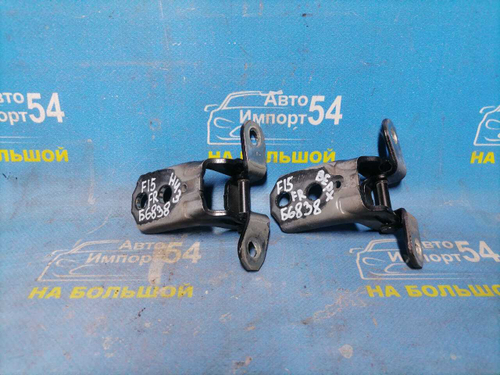 Петля двери передней правой NISSAN JUKE 2010-2014