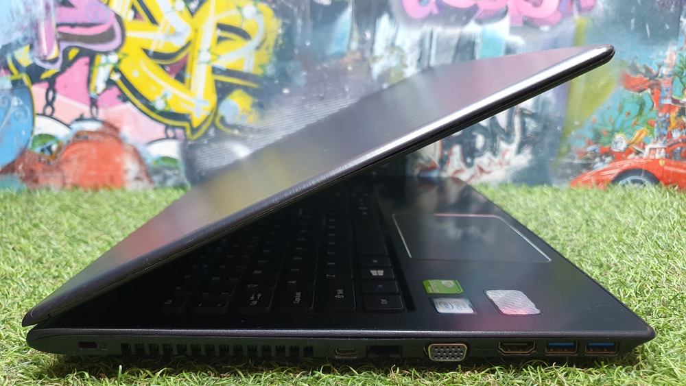 Ноутбук Acer i5-7/8Gb/940MX 2Gb