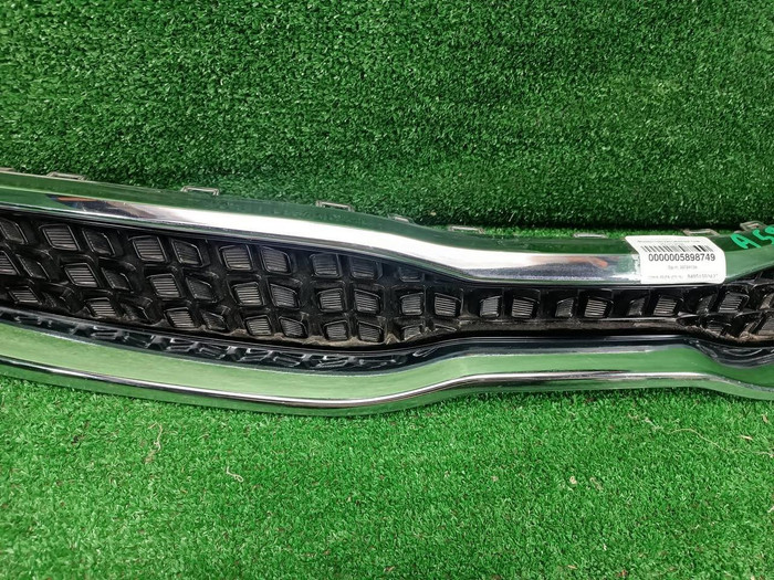 Решетка радиатора KIA Rio 4 X-Line (2017-2020)