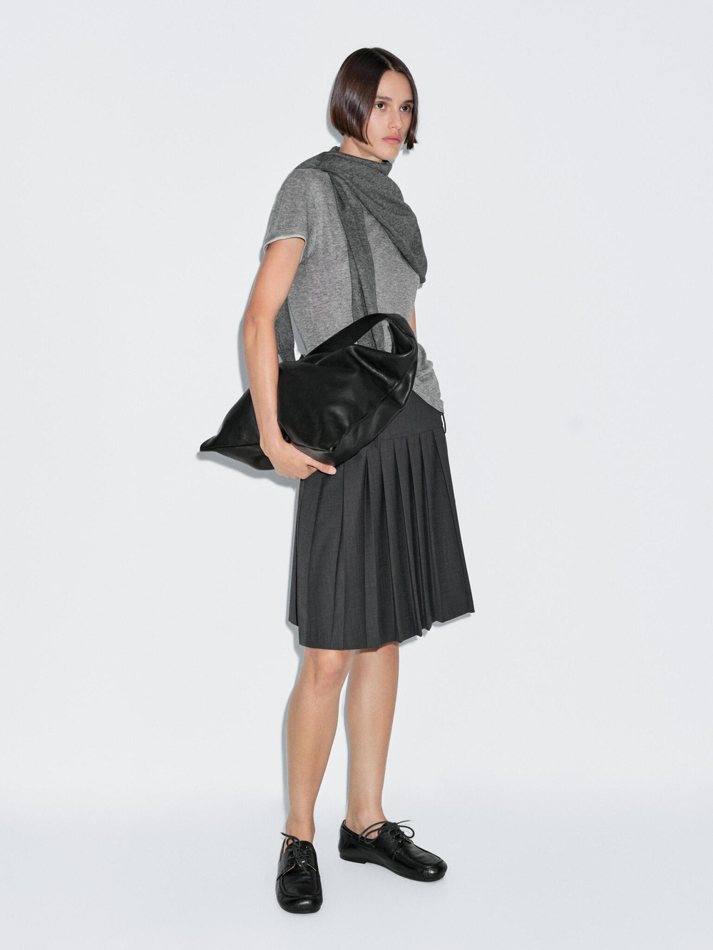 Massimo Dutti Короткая юбка с плиссировкой, шоколадный