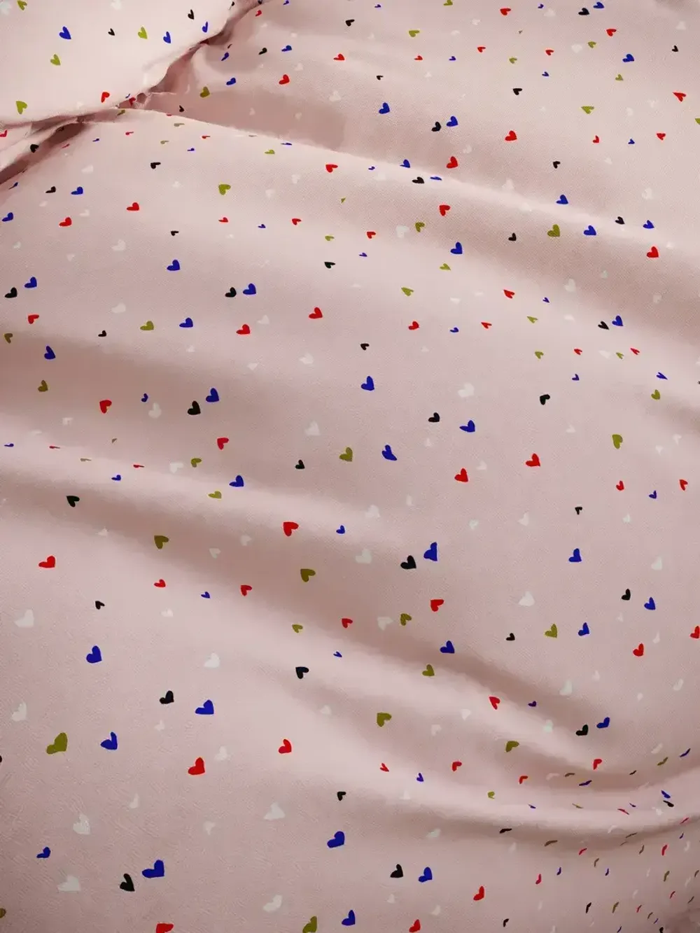 Декоративная наволочка с рюшами, оборками "Сердечки" 40х60 см, 1 шт, без молнии