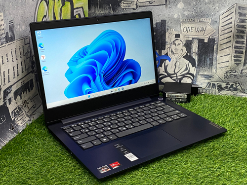 Ноутбук Lenovo 14' R5 3500U/Vega 8/12GB/256GB/ IdeaPad 3 14ADA05[81W000FXRU]/Windows 11