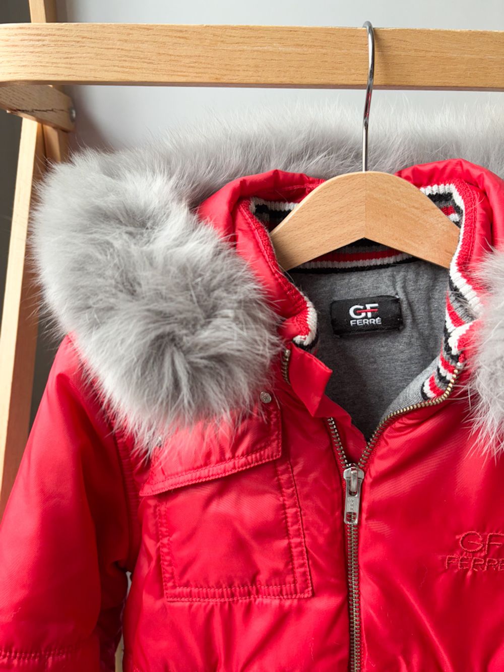 Зимняя куртка GF Ferre, 104