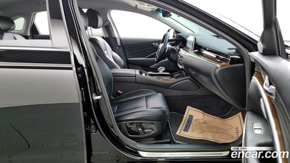 Kia The K9 (Quoris/K900) 3.8 GDI AWD (10.2020)