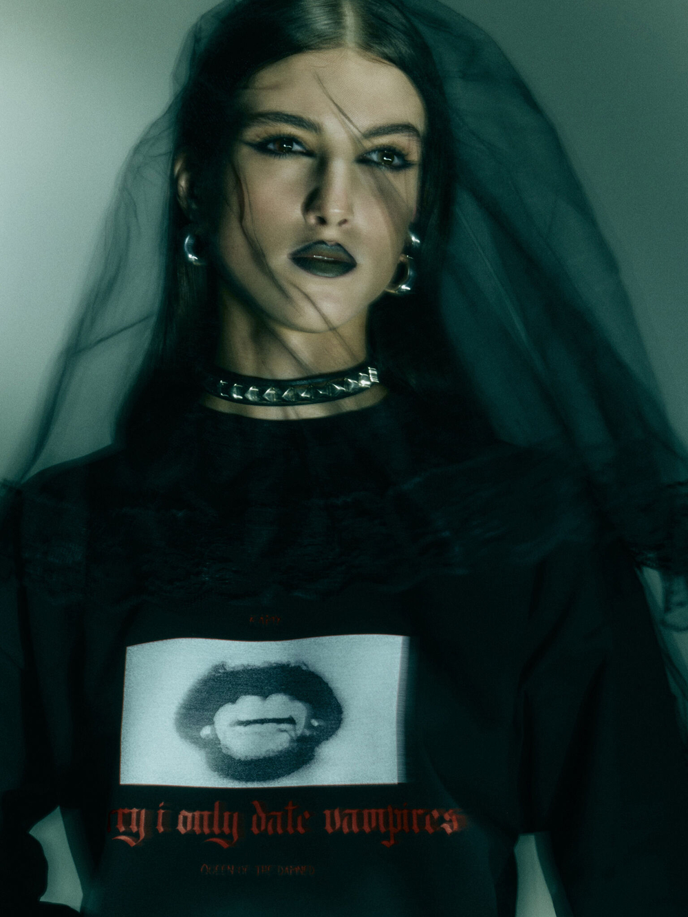 Лонгслив Vampires, черный