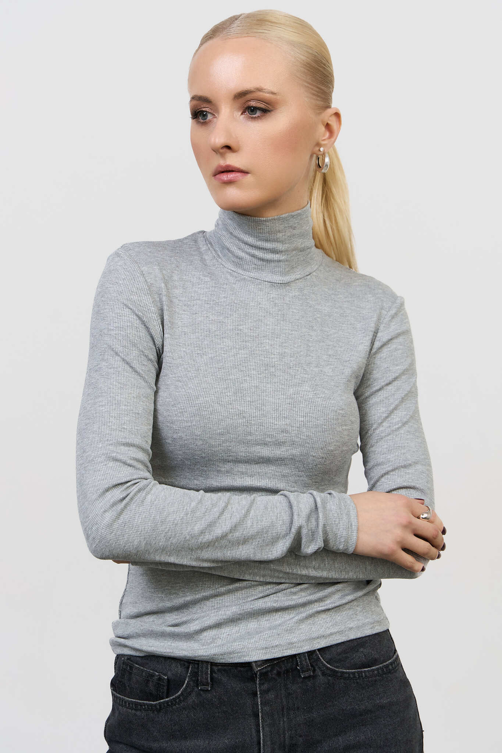 Лонгслив-водолазка