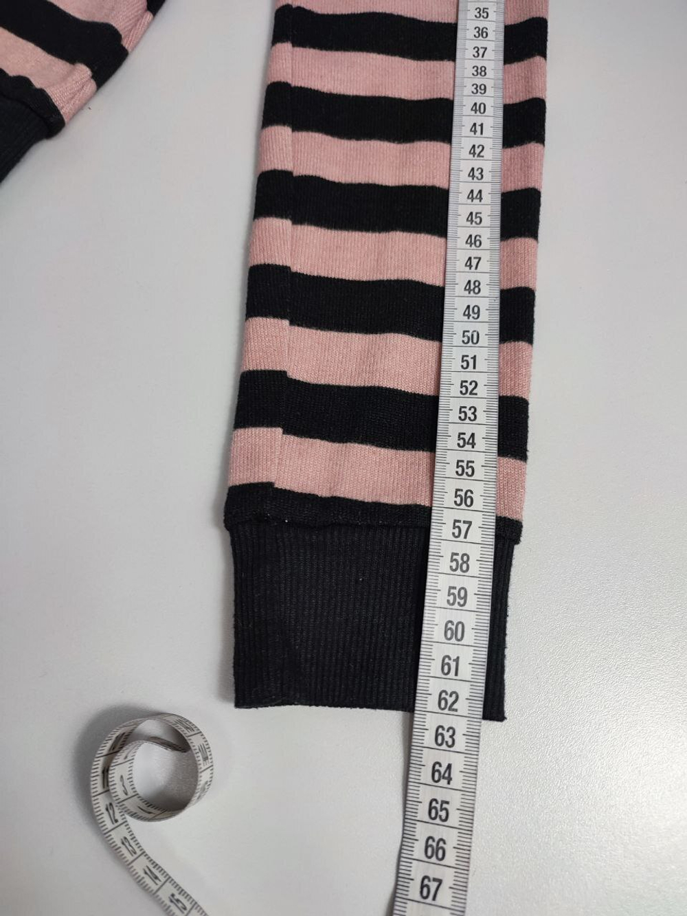 Кардиган на пуговицах с кружевом 44-46 размер